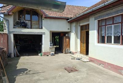 Casă cu 4 camere în Petrești - 4
