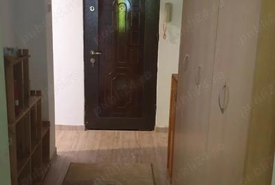Inchiriez apartament confort 1 cu 1 camera langa Spitalul Judetean - 6