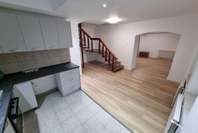 Casă cu 4 camere în Central - 7