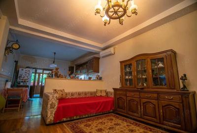 Vila superba 240 mp teren 570 mp - 1