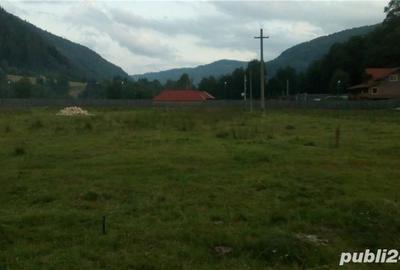 Teren de 2000 mp, în Rucăr
