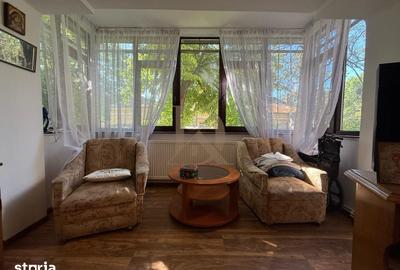 Apartament cu 3 camere decomandat în Hala Centrală - 9