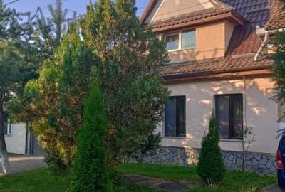 Casă cu 3 camere în Zărnești - 1