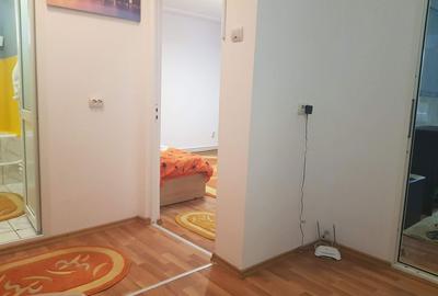 Garsonieră decomandată în Central - 4