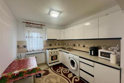 Casă individuală cu 4 camere cu Canalizare în Bogonos - 8