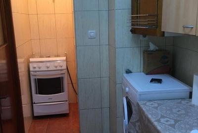 Garsonieră decomandată în Central - 7