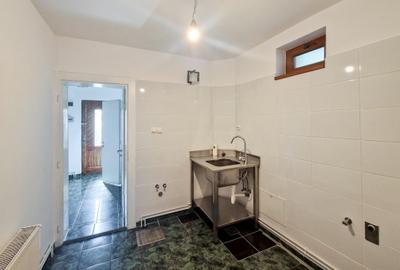 Ultracentral, vila 7 cam, zona Maternitate, 4 parcari, gradina, comision 0% - 6