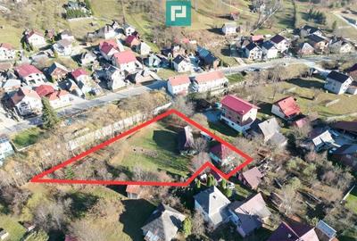 Casa de lemn, cu teren in Bor?a - 8