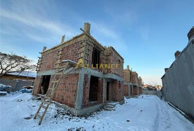 Casă cu 5 camere cu Teren 300 Mp în Central - 11