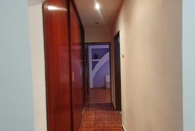 Vand apartament 3 camere zona Lebada Vand apartament 3 camere zona Lebada - 6