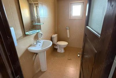 Spațiu comercial, de 58 mp, în Central - 9