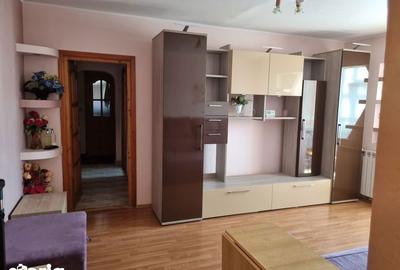 Apartament cu 3 camere semidecomandat în Bistrița Lac - 4