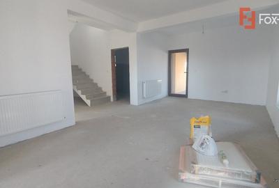 Duplex 4 camere ,Sanmihaiu Roman-Zona Centrala Duplex 4 camere ,Sanmihaiu Roman-Zona Centrala - 3