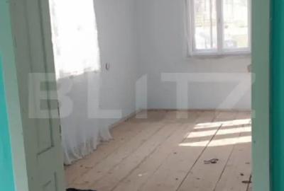 Casă cu 3 camere cu Teren 1900 Mp în Central - 4