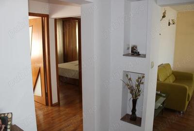 Apartament cu 3 camere decomandat în Unirii Sud - 9