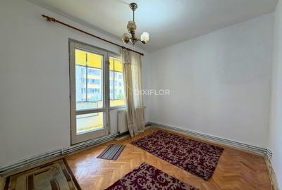 Apartament cu 3 camere decomandat în Tudor - 2