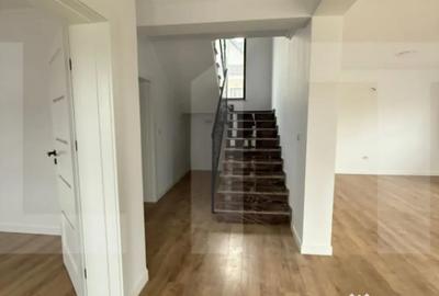Casă cu 4 camere cu Teren 373 Mp în Central - 4