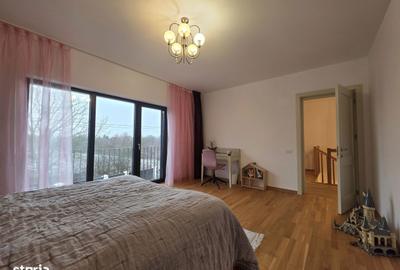 Casă cu 4 camere cu Teren 2300 Mp în Snagov - 6
