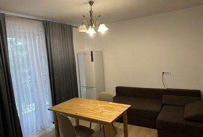 Apartament cu 2 camere decomandat în Moimești - 1
