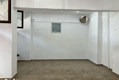 Spațiu comercial, de 81 mp, în Aurel Vlaicu - 3