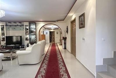 Casă individuală cu 13 camere cu Canalizare în Nord - 23