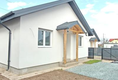 Casă individuală cu 3 camere cu Teren 325 Mp în Central - 16