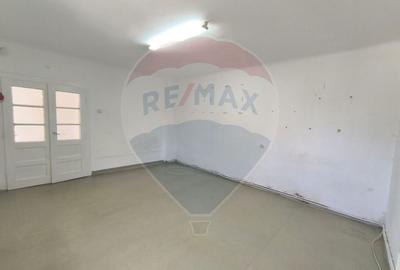 Casă de inchiriat Gheorgheni - 1