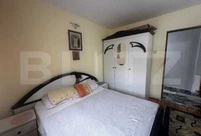 Apartament 3 camere, 70 mp , zona 8 Mai - 4