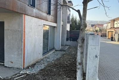 Duplex cu 4 camere cu Canalizare în Borhanci - 2