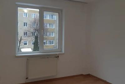 Proprietar, ofer apt 2cam de inchiriat pe Calea Buc, Piata Astra - 7