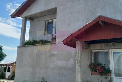 Casă cu 4 camere în Eroii Revoluției - 17