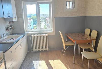 Vand apartament 2 camere decomandat in Deva, Balcescu, 22 Decembrie - 7
