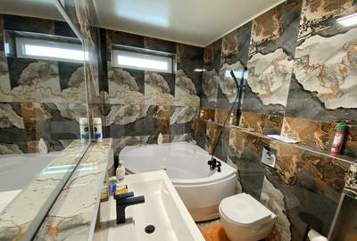 Casa de vanzare, mobilata si utilata, 4 camere in zona Dumbr - 8