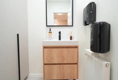 Inchiriez tura caut colaborator - Cabinet stomatologic dentar modern, complet utilat - 1