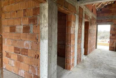 Casa individuala, la rosu, de vanzare cu 4 camere si teren de 580 mp, localitatea Remetea Mare - 7