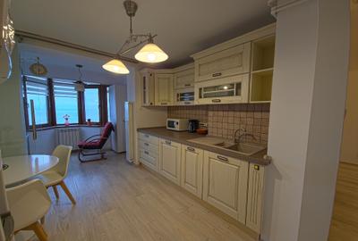 Faleza Nord 3 camere vedere la mare loc de parcare termen lung - 17