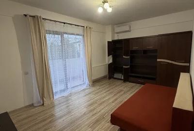 Garsonieră decomandată, mobilată în Sisești - 1