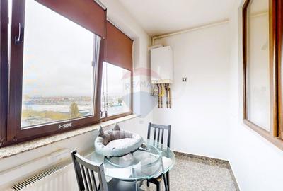 Apartament cu 2 camere semidecomandat în 13 Decembrie - 16