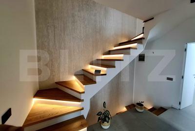 Duplex cu 4 camere, 178 mp utili, cu garaj, panorama superba, zona Voronet - 1