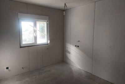 Casă cu 4 camere în Central - 5