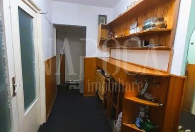 Apartament cu 3 camere decomandat în Dacia - 4