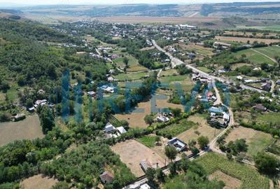 Casa ?i teren de vanzare in Parincea jud. Bacau. - 14