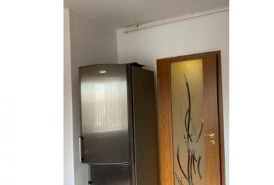 Apartament cu 3 camere decomandat în Nerva Traian - 6