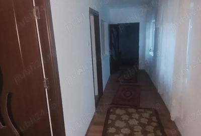 Casă cu Teren 1100 Mp în Breasta - 3