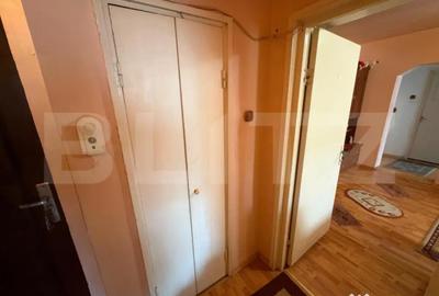 Apartament cu 2 camere semidecomandat, mobilat în Micro 4 - 5