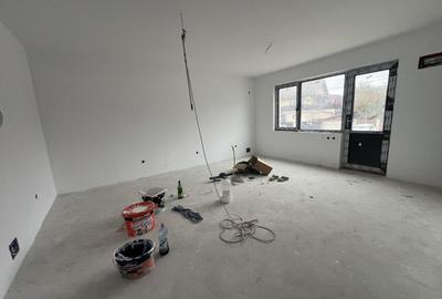 Duplex la gri 175 mp utili 58 mp demisol curte 180 mp  3 bai 3/4 dormitoare - 3