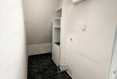 Spațiu comercial, de 250 mp, în Central - 7