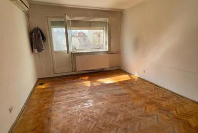 Garsonieră decomandată în Circumvalațiunii