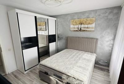 Apartament cu 3 camere decomandat în Metalurgiei - 3