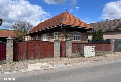 Casă cu 2 camere cu Teren 659 Mp în Central - 7